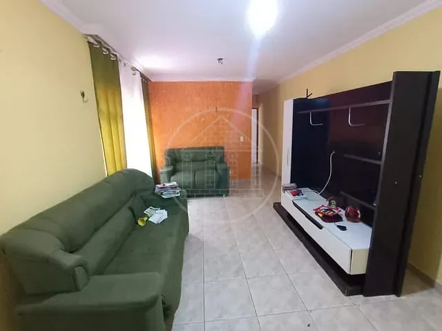 Sobrado com 150m² 5 quartos e 3 banheiros, à venda, no bairro Jardim Guanhembu em São Paulo