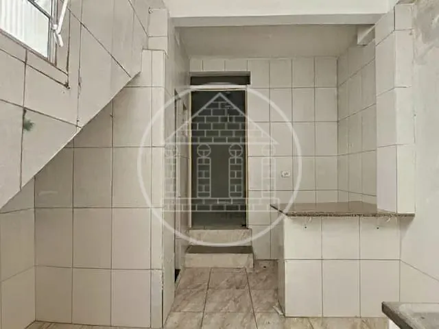 Sobrado com 125m² 4 quartos e 3 banheiros, à venda, no bairro Interlagos em São Paulo