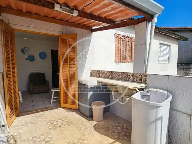 Sobrado com 125m² 4 quartos e 3 banheiros, à venda, no bairro Interlagos em São Paulo