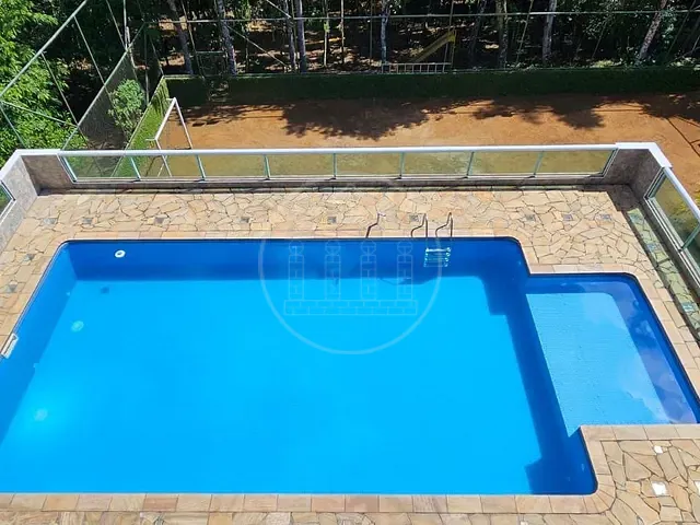 Sobrado com 864m² 3 quartos e 3 banheiros, à venda, no bairro Fazenda da Ilha em Embu-Guaçu