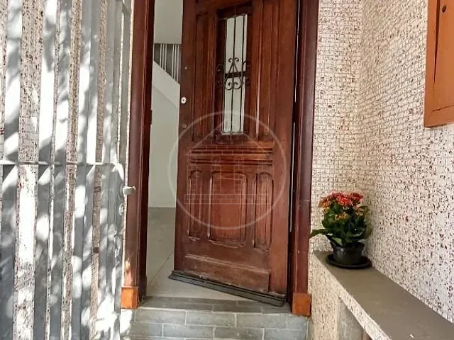 Sobrado à venda ou para alugar, no bairro Ipiranga em São Paulo