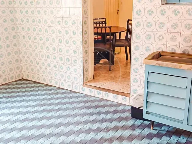 Sobrado 3 quartos e 2 banheiros, à venda, no bairro Conjunto Residencial Salvador Tolezani em São Paulo