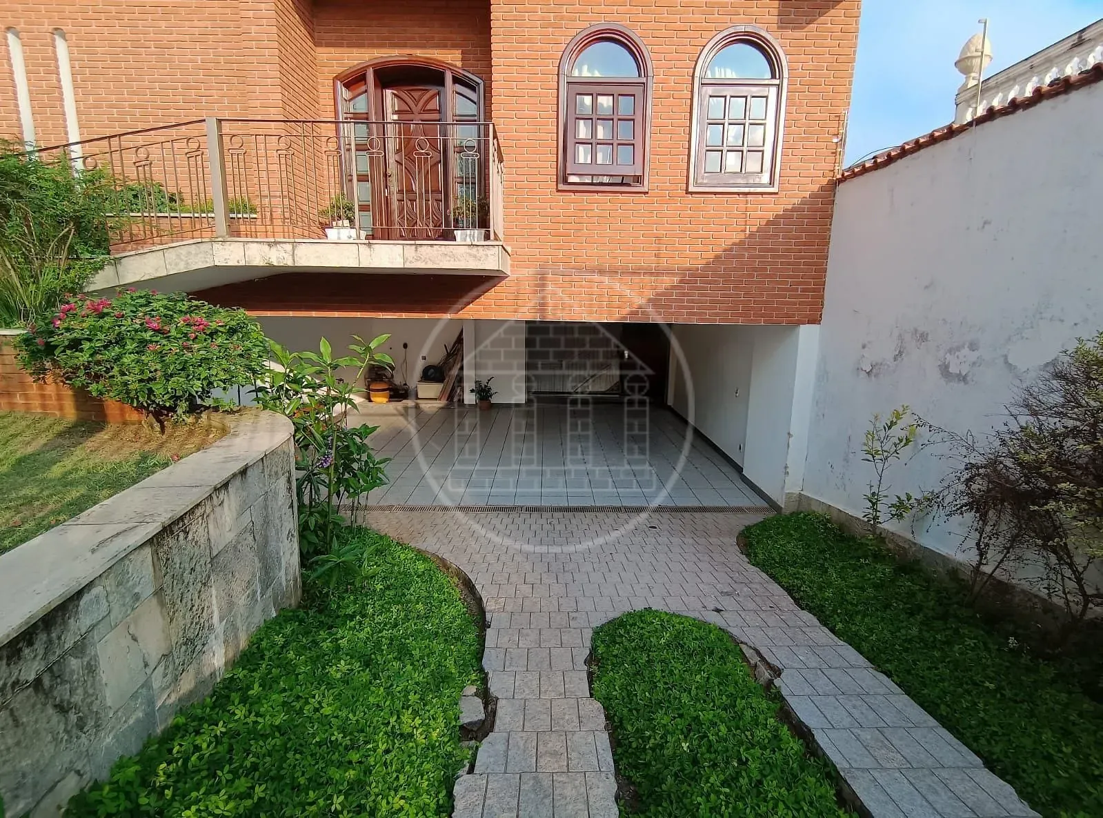 Sobrado, 4 quartos, 370 m² - Foto 2