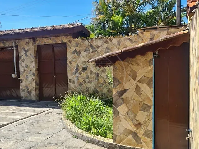 Sobrado 3 quartos e 4 banheiros, à venda, no bairro Parque do Terceiro Lago em São Paulo