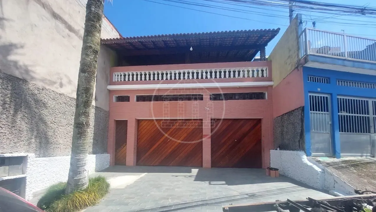 Sobrado, 2 quartos, 400 m² - Foto 1