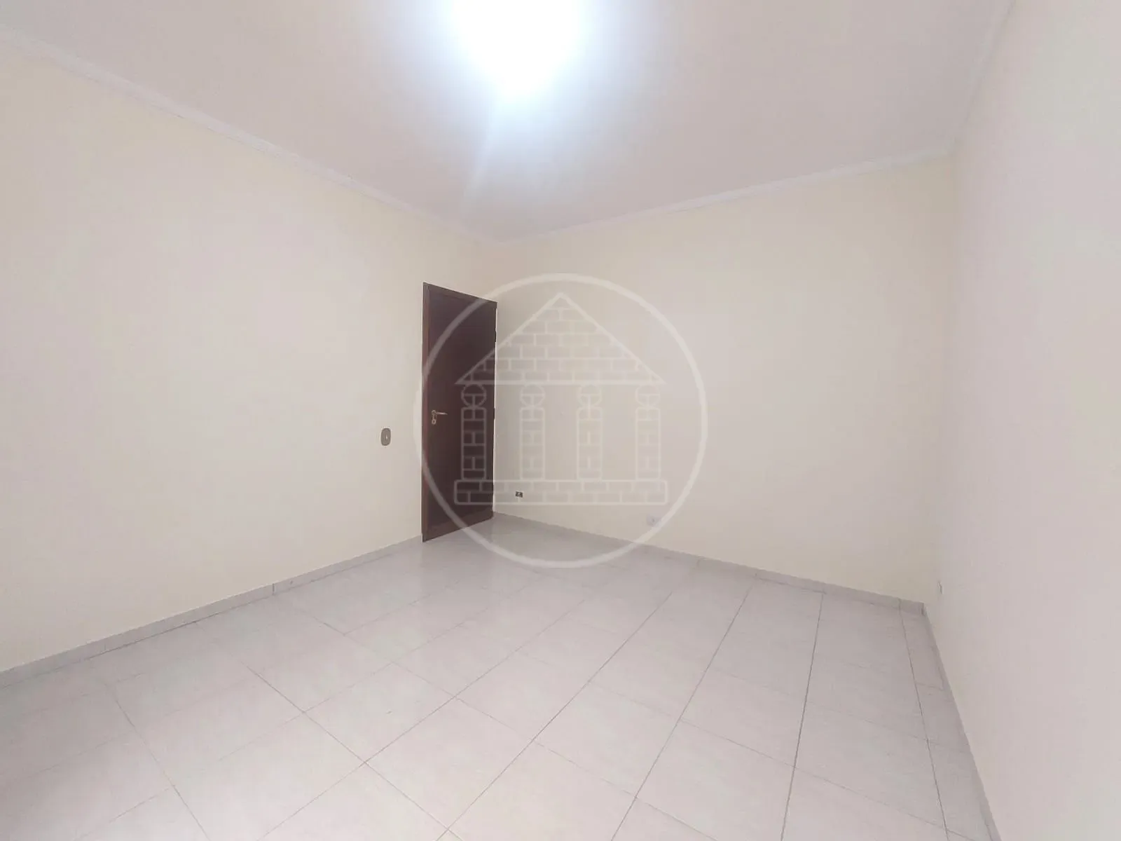 Sobrado, 2 quartos, 400 m² - Foto 2