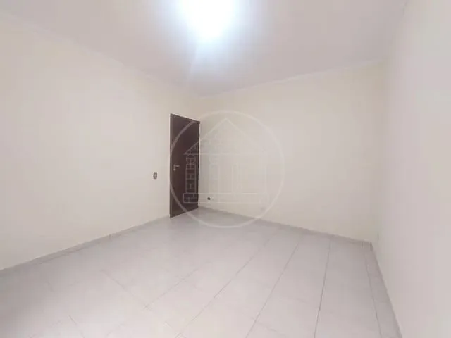 Sobrado com 250m² 2 quartos e 3 banheiros, à venda, no bairro Jardim Guanabara em São Paulo