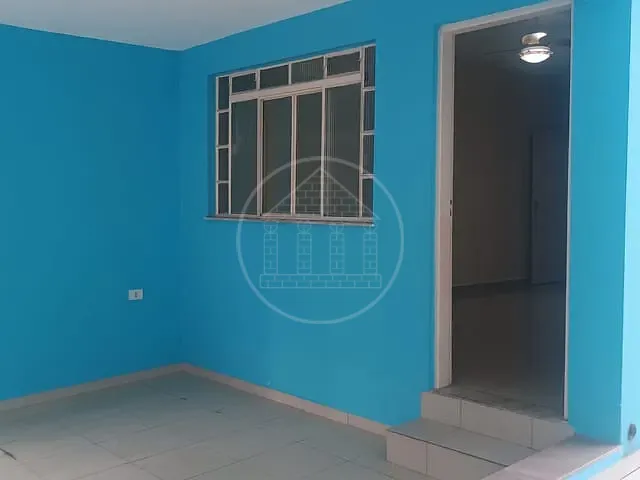 Sobrado com 98m² 2 quartos e 1 banheiro, para alugar, no bairro Vila Santo Antônio em São Paulo