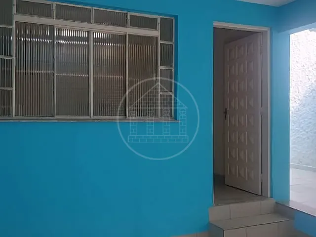 Sobrado com 98m² 2 quartos e 1 banheiro, para alugar, no bairro Vila Santo Antônio em São Paulo