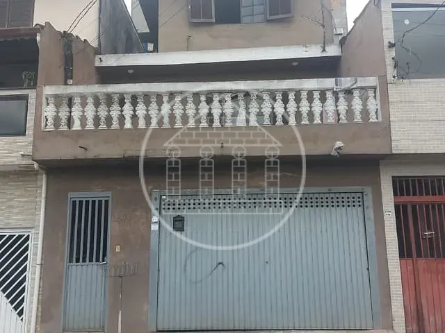 Sobrado 2 quartos e 2 banheiros, à venda, no bairro Jardim Panorama (Zona Sul) em São Paulo