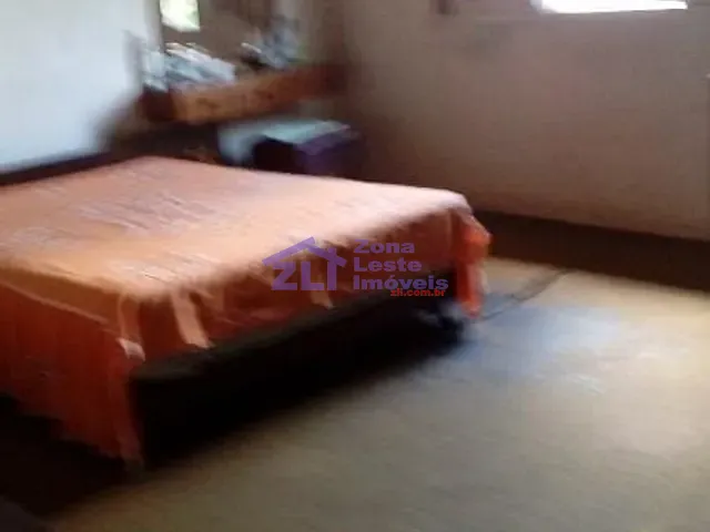 Sobrado com 210m² 3 quartos e 2 banheiros, à venda, no bairro Parque Tomas Saraiva em São Paulo