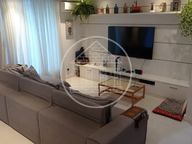 Sobrado com 170m² 3 quartos e 4 banheiros, à venda, no bairro Jardim Marajoara em São Paulo
