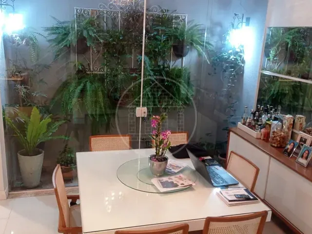 Sobrado com 170m² 3 quartos e 4 banheiros, à venda, no bairro Jardim Marajoara em São Paulo