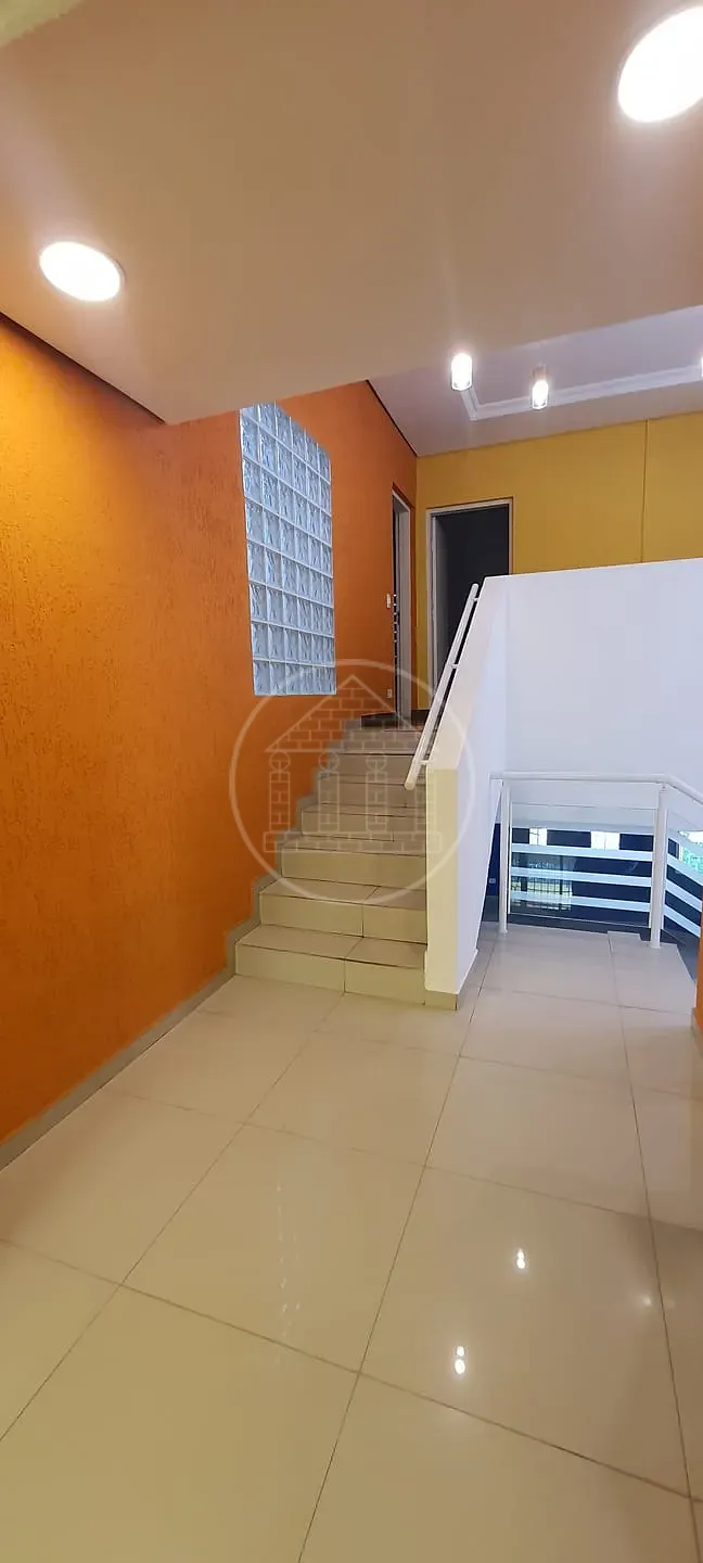 Sobrado, 4 quartos, 248 m² - Foto 4