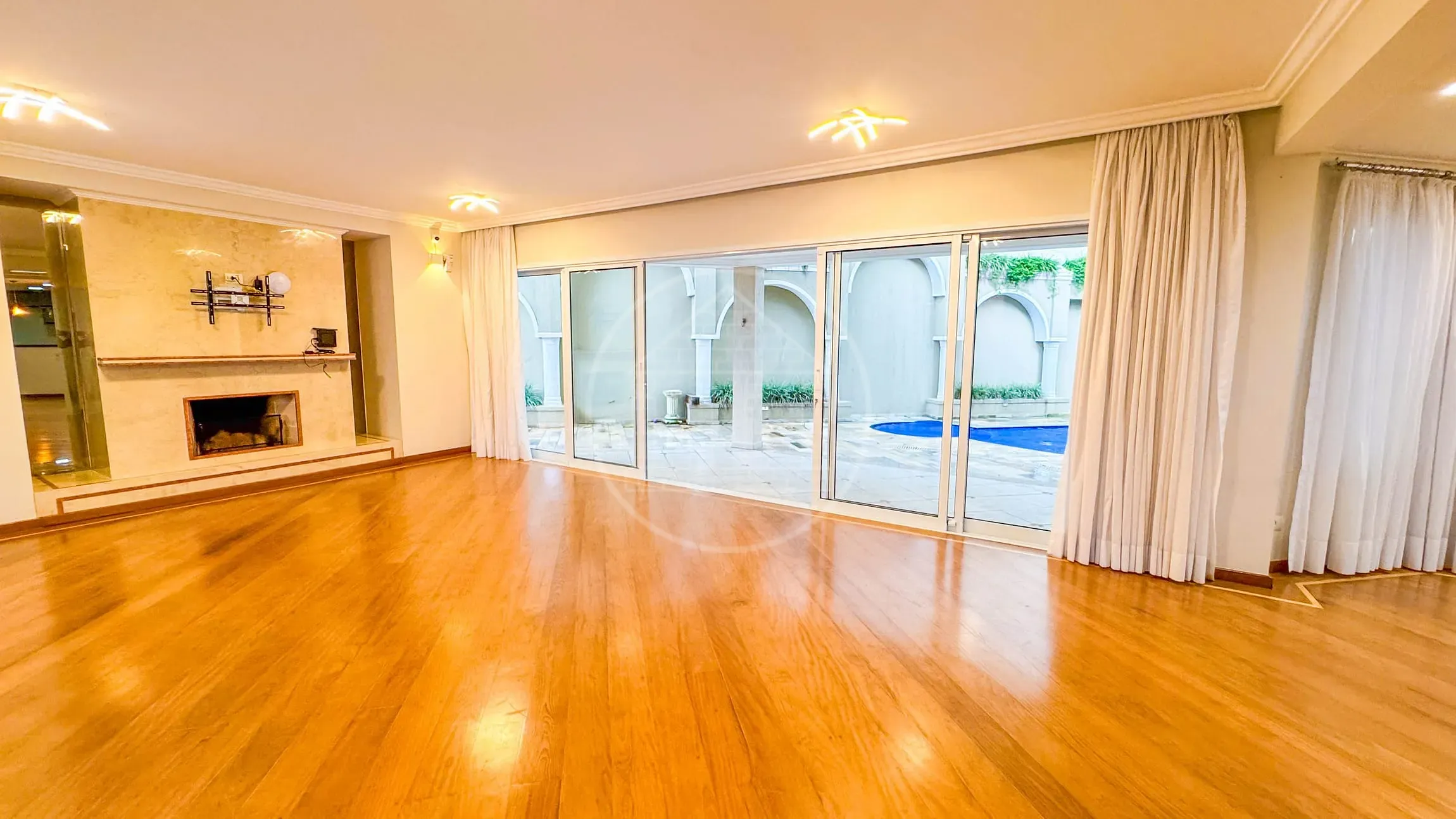 Sobrado, 4 quartos, 446 m² - Foto 5