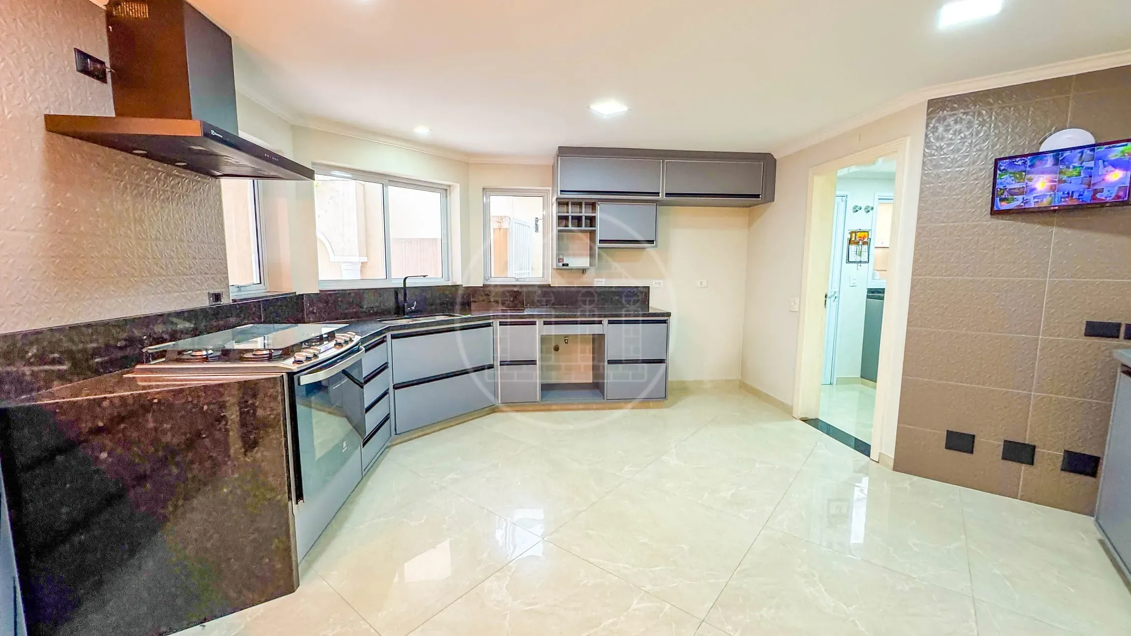 Sobrado, 4 quartos, 446 m² - Foto 9