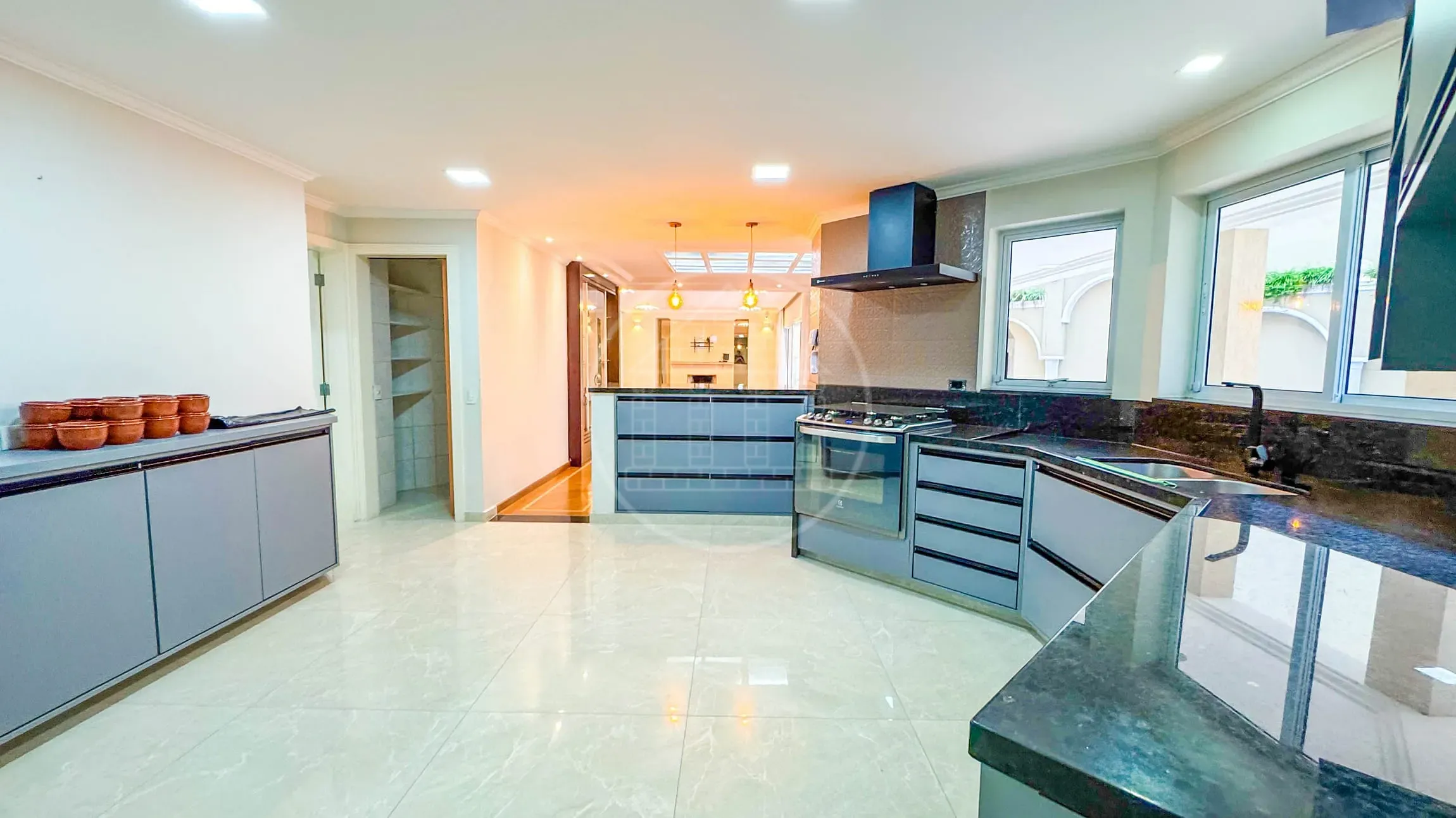 Sobrado, 4 quartos, 446 m² - Foto 10