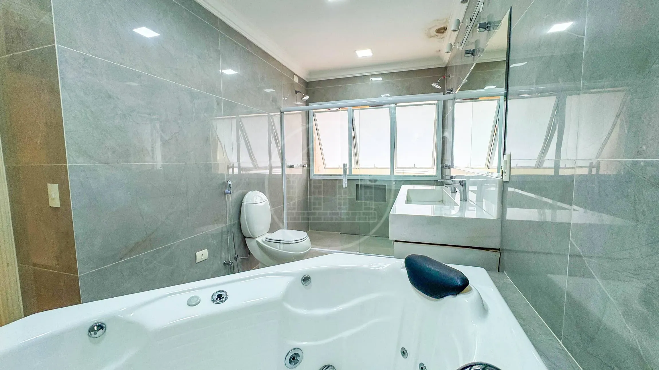 Sobrado, 4 quartos, 446 m² - Foto 37