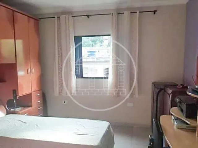 Sobrado 6 quartos e 7 banheiros, à venda, no bairro Jardim Shangrilá (Zona Sul) em São Paulo