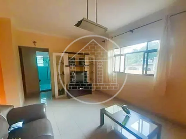Sobrado 6 quartos e 7 banheiros, à venda, no bairro Jardim Shangrilá (Zona Sul) em São Paulo