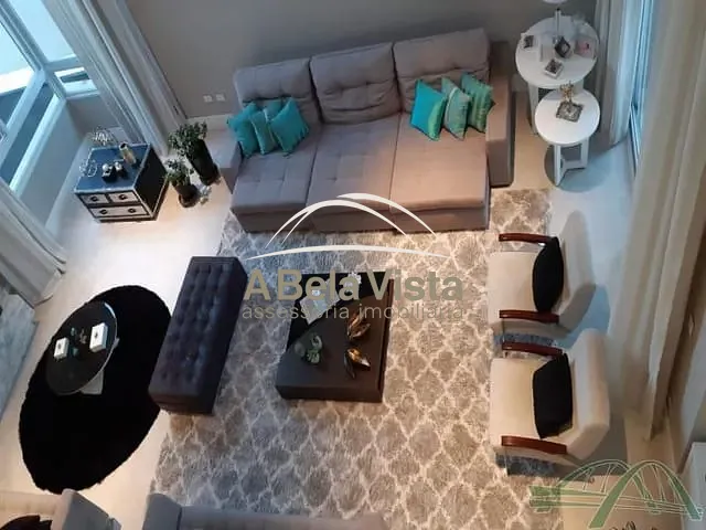 Sobrado com 680m² 4 quartos e 5 banheiros, à venda, no bairro Residencial Tres (Tambore) em Santana de Parnaíba