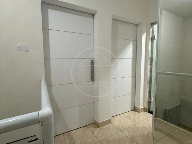Sobrado 3 quartos e 4 banheiros, à venda, no bairro Parque Planalto em São Paulo