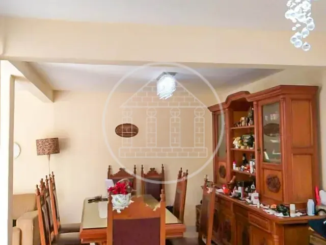 Sobrado com 500m² 3 quartos e 4 banheiros, à venda, no bairro Jardim da Pedreira em São Paulo
