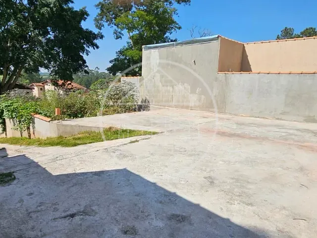 Sobrado com 545m² 3 quartos e 3 banheiros, à venda, no bairro Parque do Terceiro Lago em São Paulo