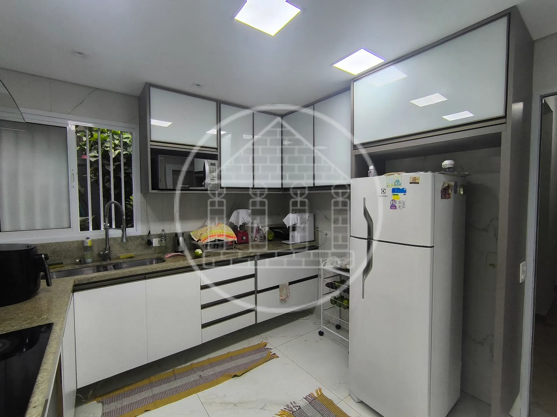 Sobrado, 4 quartos, 105 m² - Foto 1