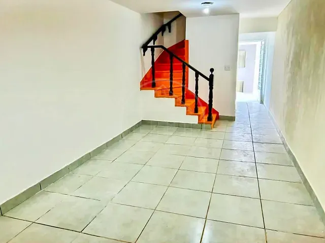 Sobrado com 100m² 2 quartos e 2 banheiros, para alugar, no bairro Chácara Santo Antônio (Zona Sul) em São Paulo