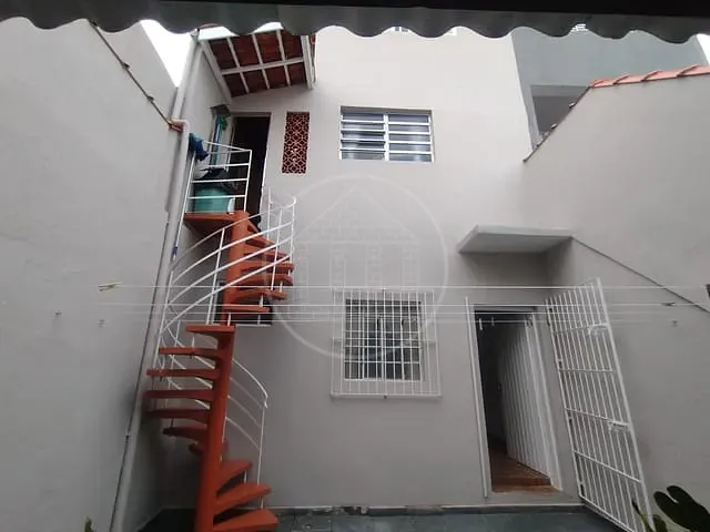 Sobrado com 123m² 3 quartos e 2 banheiros, à venda, no bairro Jardim Presidente em São Paulo
