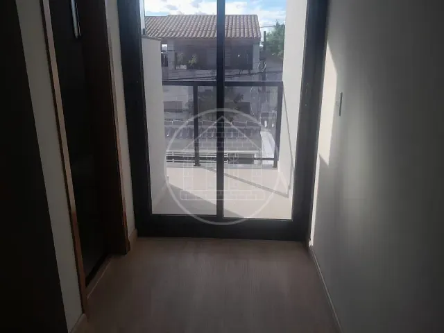Sobrado 3 quartos e 3 banheiros, à venda, no bairro Jardim Santa Cruz (Campo Grande) em São Paulo