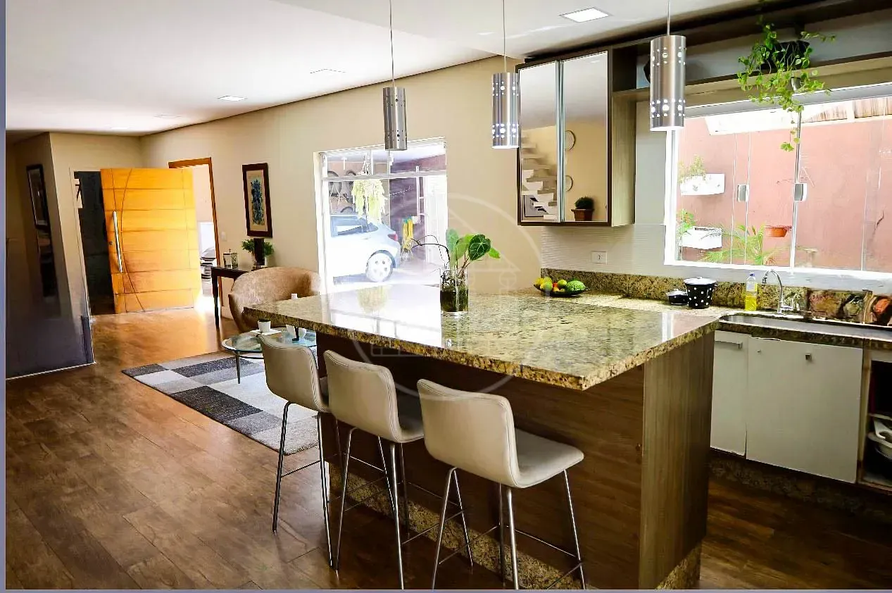 Sobrado, 5 quartos, 260 m² - Foto 3