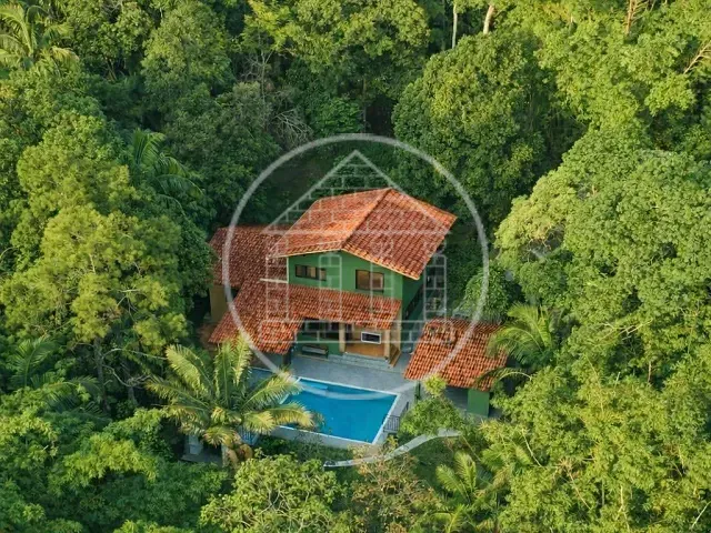 Sobrado com 5000m² 4 quartos e 4 banheiros, à venda, no bairro Guarapiranga em São Paulo