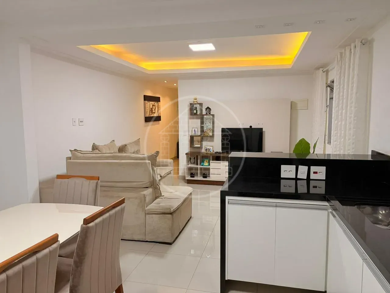 Sobrado, 4 quartos, 250 m² - Foto 2