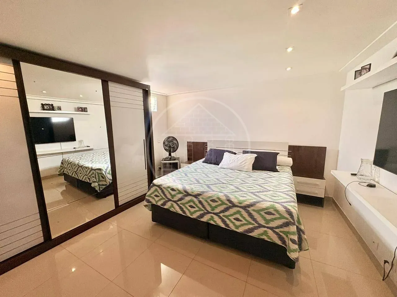 Sobrado, 4 quartos, 250 m² - Foto 9