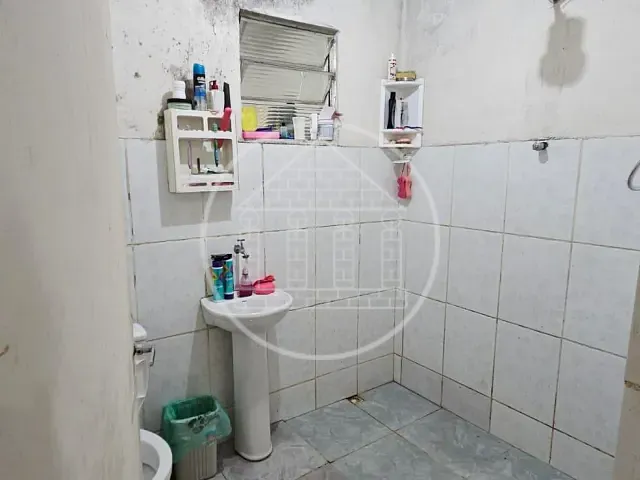 Sobrado com 545m² 2 quartos e 1 banheiro, à venda, no bairro Parque do Terceiro Lago em São Paulo