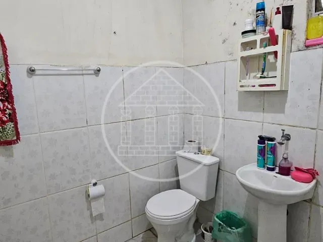 Sobrado com 545m² 2 quartos e 1 banheiro, à venda, no bairro Parque do Terceiro Lago em São Paulo