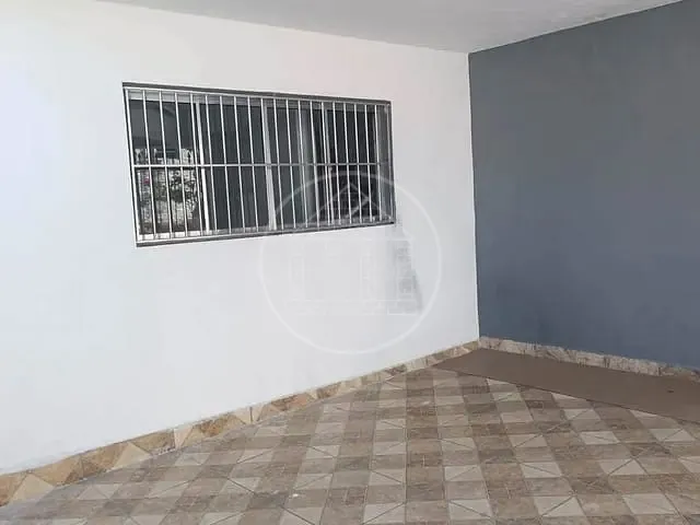 Sobrado com 120m² 3 quartos e 3 banheiros, para alugar, no bairro Vila Santana em São Paulo