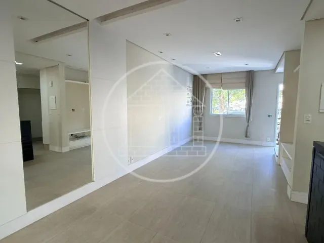 Sobrado com 95m² 3 quartos e 2 banheiros, à venda, no bairro Interlagos em São Paulo
