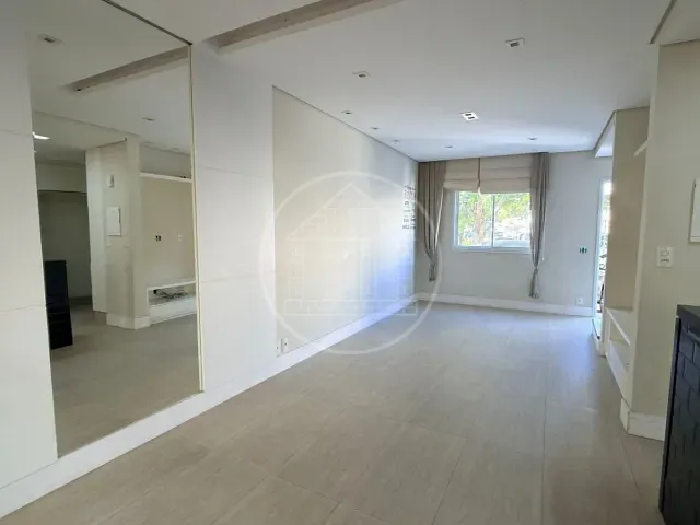 Sobrado com 95m² 3 quartos e 2 banheiros, à venda, no bairro Interlagos em São Paulo