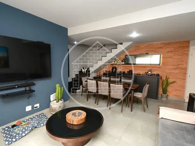 Sobrado com 97m² 3 quartos e 2 banheiros, à venda, no bairro Interlagos em São Paulo
