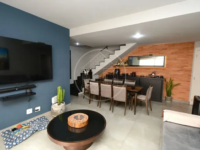 Sobrado com 97m² 3 quartos e 2 banheiros, à venda, no bairro Interlagos em São Paulo