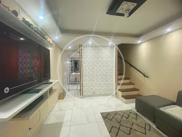Sobrado 3 quartos e 2 banheiros, à venda, no bairro Jardim São Bernardo em São Paulo