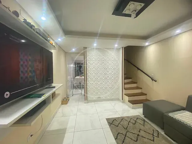 Sobrado 3 quartos e 2 banheiros, à venda, no bairro Jardim São Bernardo em São Paulo