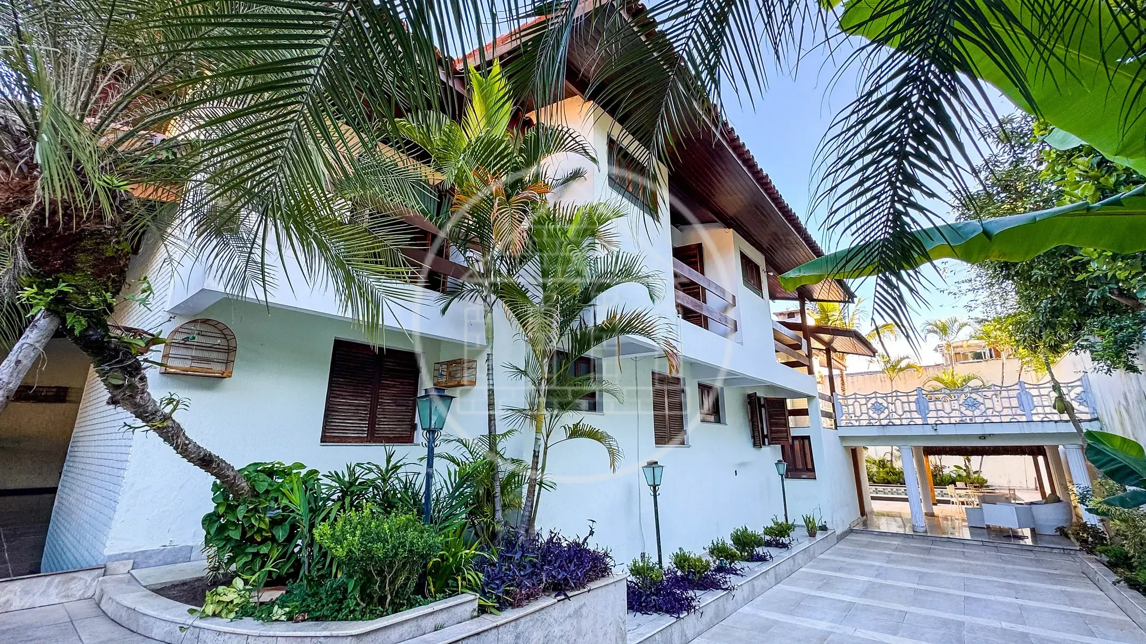 Sobrado, 6 quartos, 400 m² - Foto 1