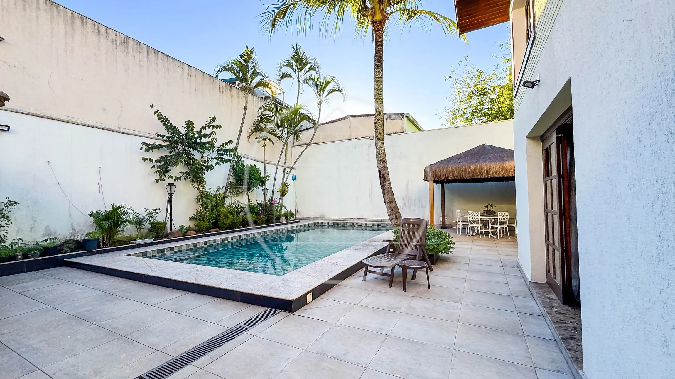 Sobrado, 6 quartos, 400 m² - Foto 17
