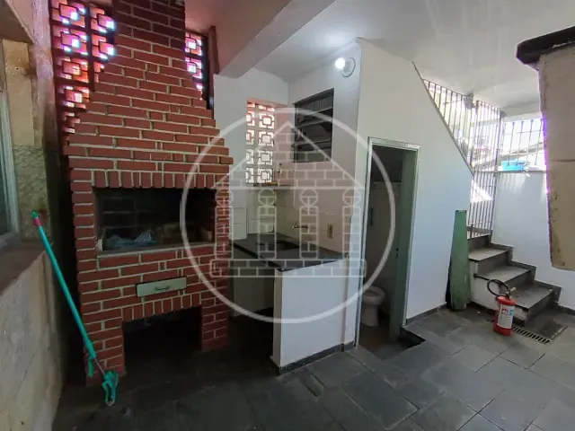 Sobrado para alugar, no bairro Vila Guarani (Z Sul) em São Paulo