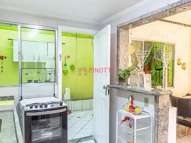 Sobrado 2 quartos e 1 banheiro, à venda, no bairro Demarchi em São Bernardo do Campo