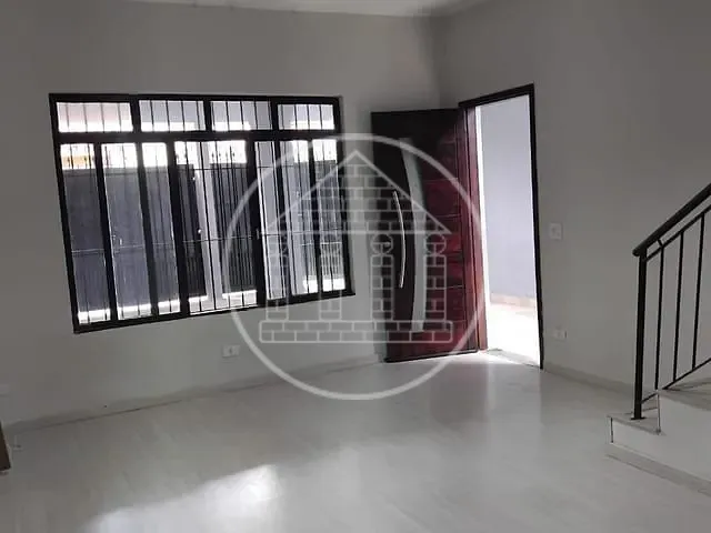 Sobrado com 180m² 3 quartos e 2 banheiros, à venda, no bairro Jardim Represa em São Paulo